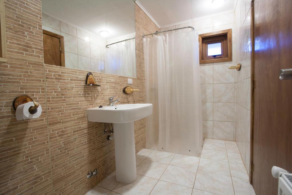 The Singing Lamb Bed and Breakfast Puerto Natales Exteriör bild